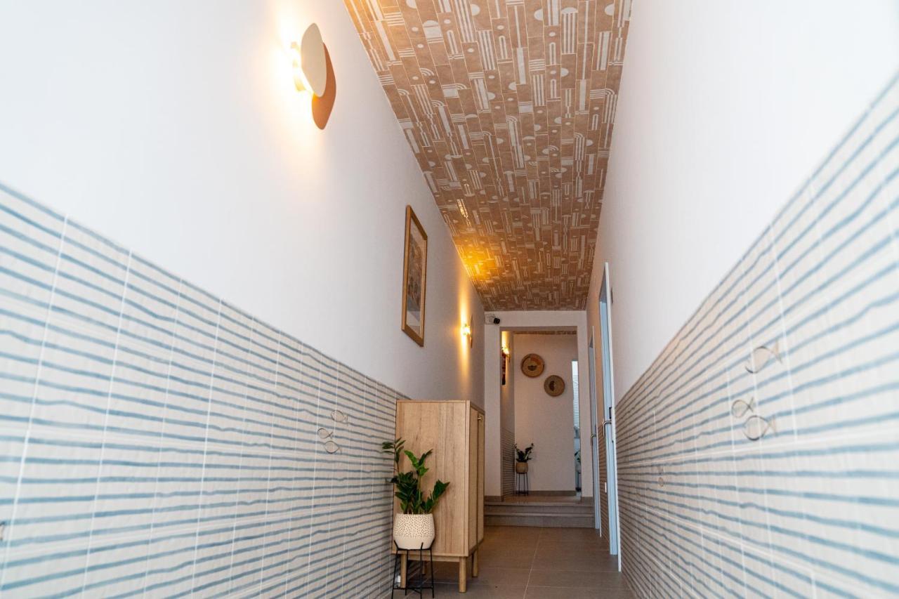 Hostal Tarantelo Conil Конил-де-ла-Фронтера Екстериор снимка