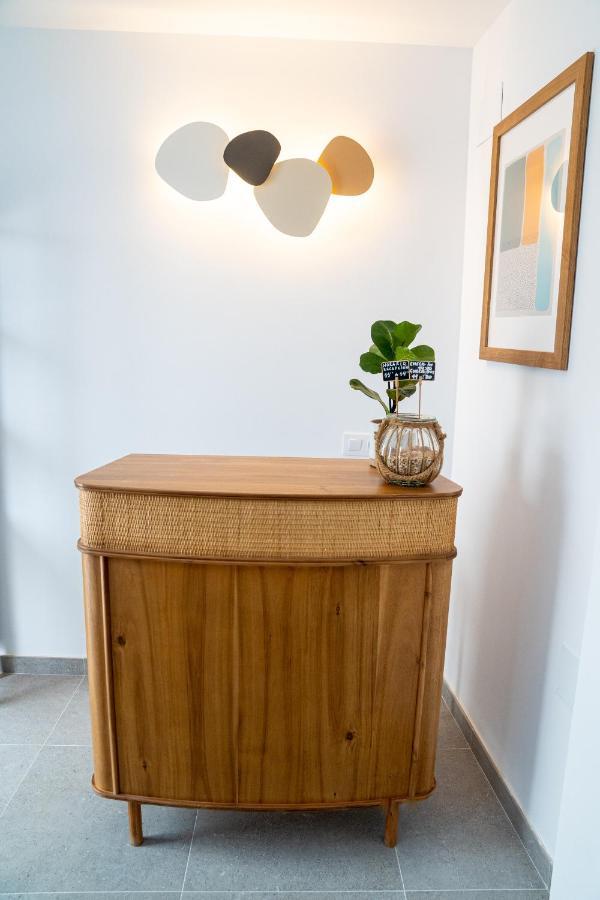 Hostal Tarantelo Conil Конил-де-ла-Фронтера Екстериор снимка
