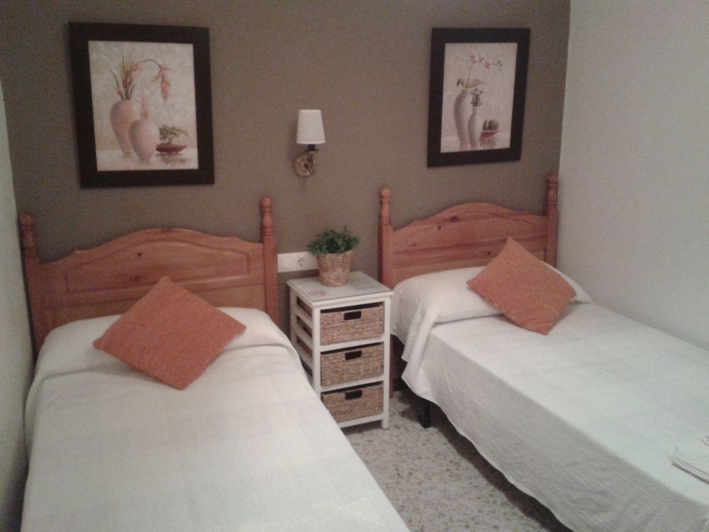 Hostal Tarantelo Conil Конил-де-ла-Фронтера Екстериор снимка